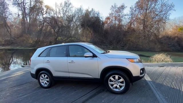 19043: 2013 Kia Sorento Walk-Around Review смотреть онлайн