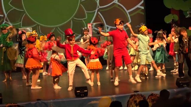 Веселый детский мюзикл "Чукоккала" от Star School Academy Toronto 2019 смотреть онлайн