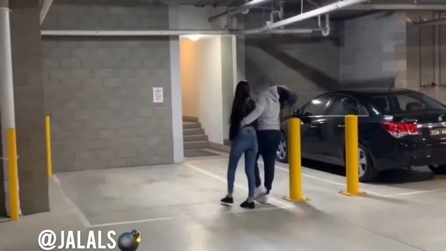 JALALS SLENDER MAN PRANK PART 2 смотреть онлайн