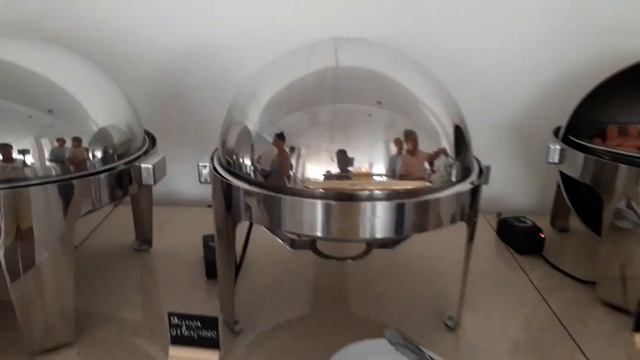 Завтрак в отеле 
