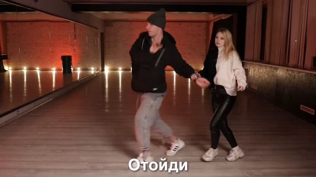# 6 Как танцевать парням в клубе С РЕКВИЗИТОМ | Танцевать за 3 минуты | МАЛЫГИН смотреть онлайн