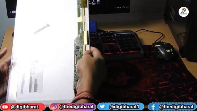 How To Change Laptop Screen | How To Replace or Repair LCD Screen | Laptop Screen How Its Made | смотреть онлайн