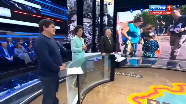 Копия видео "60 минут 03 11 2017" смотреть онлайн