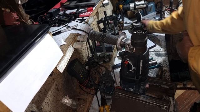 martelo bosch parou de bater vamos desmontar no passo a passo e encontrar o defeito смотреть онлайн