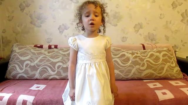 Агния Барто "УронилиМишку на пол", читает Надя Кузьменко смотреть онлайн