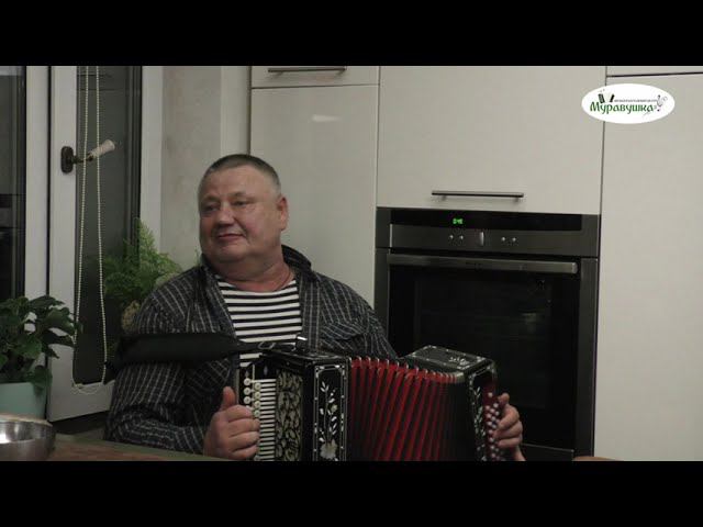 ГЕННАДИЙ СЮРСИН "МОРЕМАН" ПОЁМ ДУШЕВНЫЕ ПЕСНИ НА КУХНЕ БОЛОТОВА ВСЕЙ СТРАНОЙ! смотреть онлайн