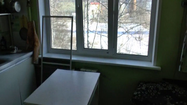 НАВЕСНАЯ ПОЛКА смотреть онлайн
