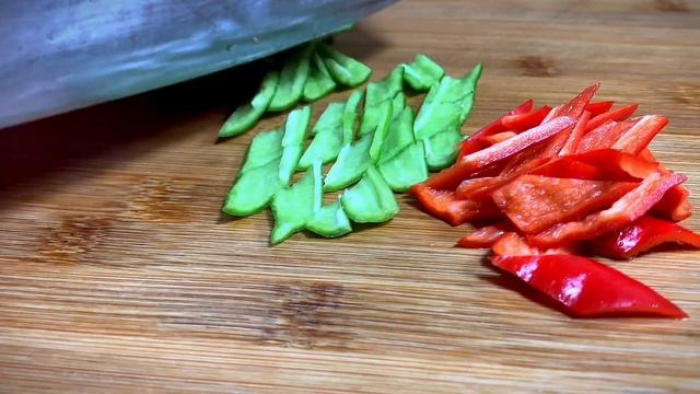 以後燉雞肉時，切記別焯水，今天教你正確做法，鮮香嫩滑不腥不柴【古月美食】#燉雞肉 #雞肉 #雞肉料理