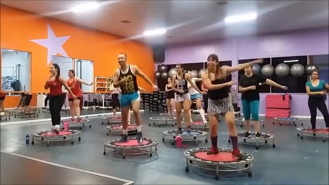 Dance Batut - танцы на батутах в ShallWeDance смотреть онлайн