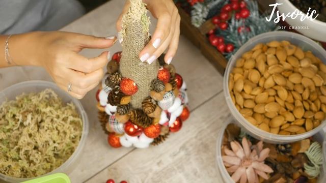 DIY Christmas tree / НОВОГОДНЯЯ ёлочка своими руками / DIY TSVORIC смотреть онлайн