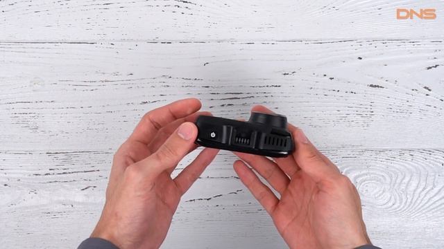 Распаковка видеорегистратора Prestigio RoadScanner 700 GPS / Unboxing Prestigio RoadScanner 700 GPS смотреть онлайн