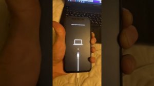 iPhone 11 отключён - подключитесь к iTunes