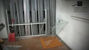 Чем отличается закаленное стекло от обычного