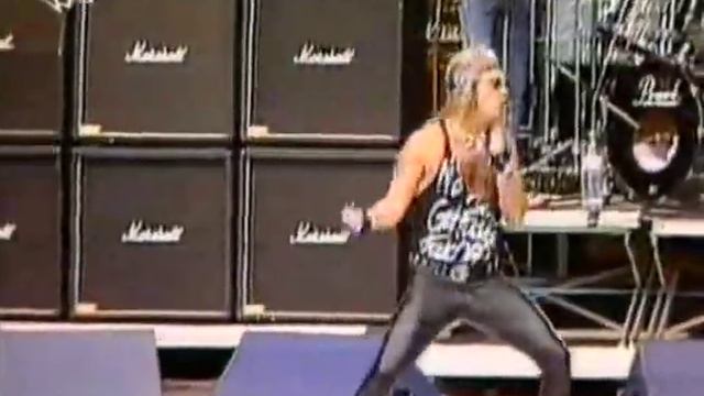 GREAT WHITE LIVE IN SCHWEINFURT 27 AUGUST'88 GREAT SHOW смотреть онлайн