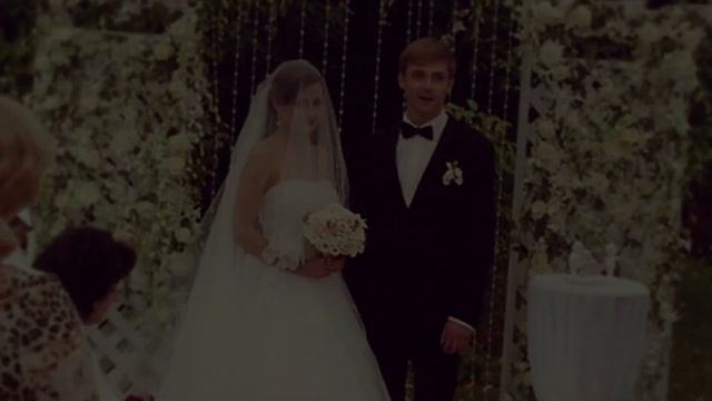 АХНУЛИ ВСЕ! Как живет актриса Анна Михайловская после громкого развода с Каратаевым? смотреть онлайн