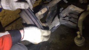 Как поменять передний ступичный подшипник на Рено Сандеро. Поставил самый дешевый.