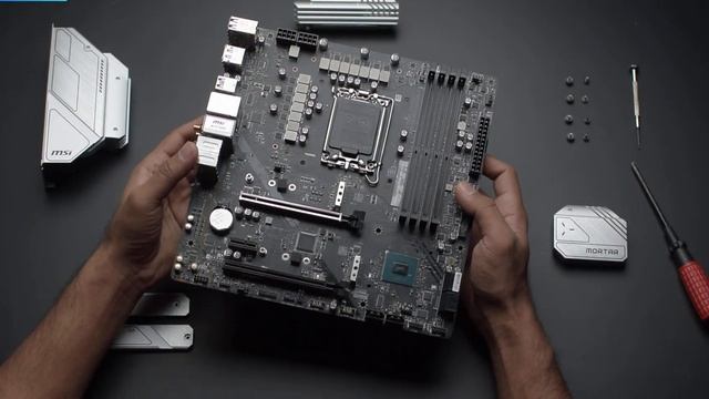 MSI B660M Mortar DDR4 Review w/ 12600K | Hindi смотреть онлайн