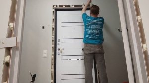 Отделка проëма входной двери