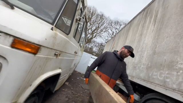 Jonny’s boat update смотреть онлайн