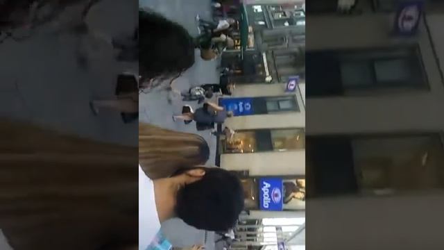 Amazing street performance Frankfurt zeil смотреть онлайн
