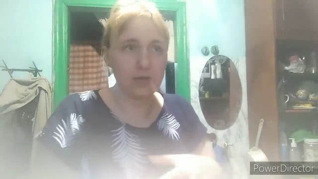 Ваня делает зарядку ,пеку хлеб ,наши будни . смотреть онлайн