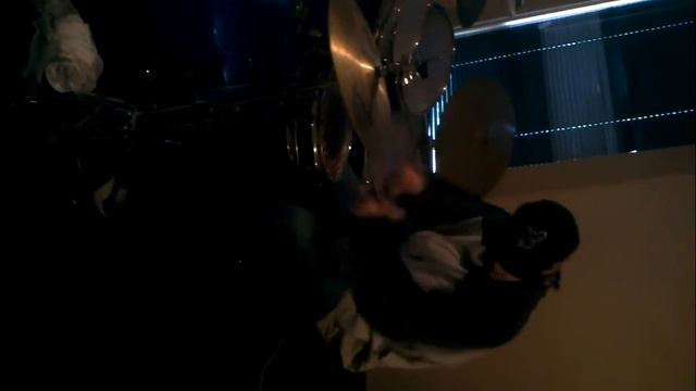 C Dub on sum drums смотреть онлайн