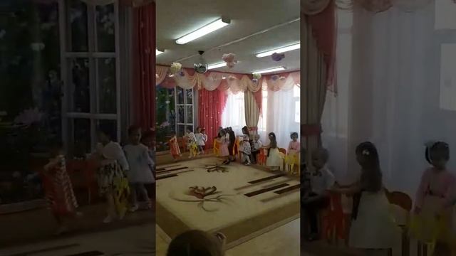 Песенка про весну и маму? смотреть онлайн