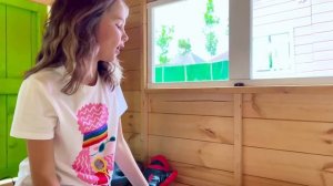 Поменялись домиками