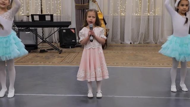 Ева Ботова, "Зимушка-зимушка, ах как хороша", "Русская зима". ЦДДЖ. смотреть онлайн