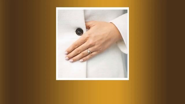 Daisy - dainty gold ring with mother of pearl, ideal as promise ring, flower pattern ring смотреть онлайн