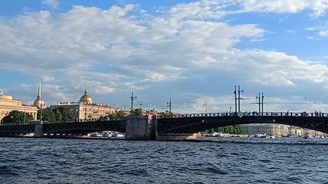 Санкт-Петербурге Нева смотреть онлайн