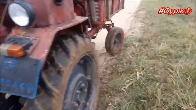 #ДеревенскийдомBY Работаю на Т16м,делаю пожарный проезд между участками смотреть онлайн