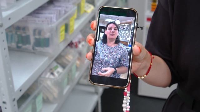 Шелковые нитки Au Ver a Soie (Франция): обзор склада смотреть онлайн