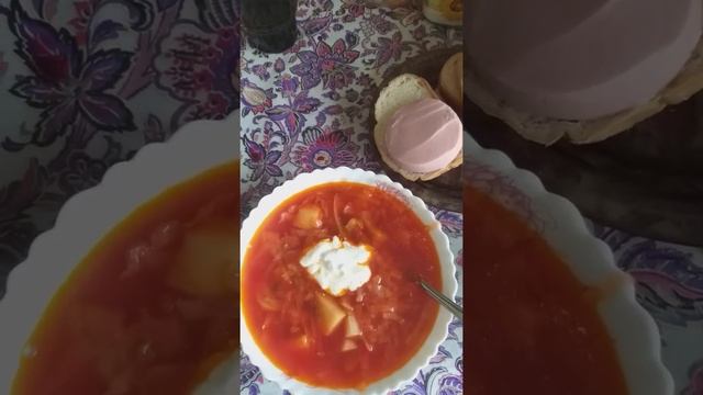 Тарелка борща и жизнь хороша