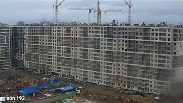 ? Работа башенных кранов: КБСМ-503.Б, КБ-504, CTT-181.B. ЖК Московский. Санкт Петербург. смотреть онлайн