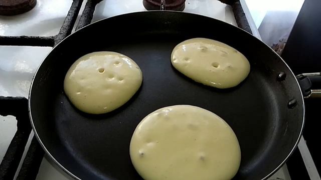 Панкейки рецепт!!!Простой рецепт воздушных панкейков.Панкейки на молоке..mp4 смотреть онлайн