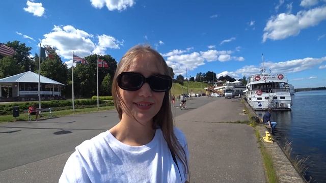 Уехала одна в другую страну. Магазины в Финляндии. Мороженное от Kinder | Влог