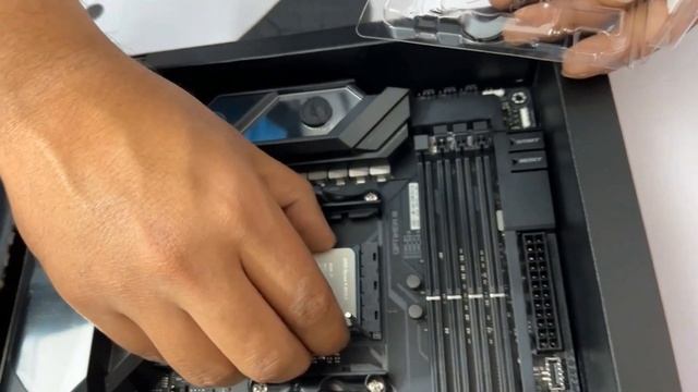 ₹5,00,000 Full Gaming PC | Asus Theme Build | 5950X + 3080Ti | Crosshair VIII Formula | ROG Theme смотреть онлайн