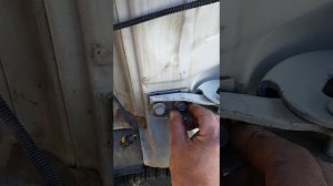 Убираем зацеп двери о крыло Газель Next