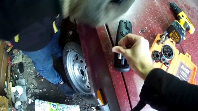 БАМПЕРА С ПЕРФОРАЦИЕЙ НА ЖИГУ СВОИМИ РУКАМИ | JDM БАМПЕРА ВАЗ 2107 | ПУШКА ГОНКА ВИД ИМЕЕТ смотреть онлайн