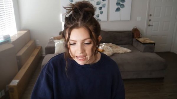 "it" was STRANGLING her | reading your PARANORMAL stories