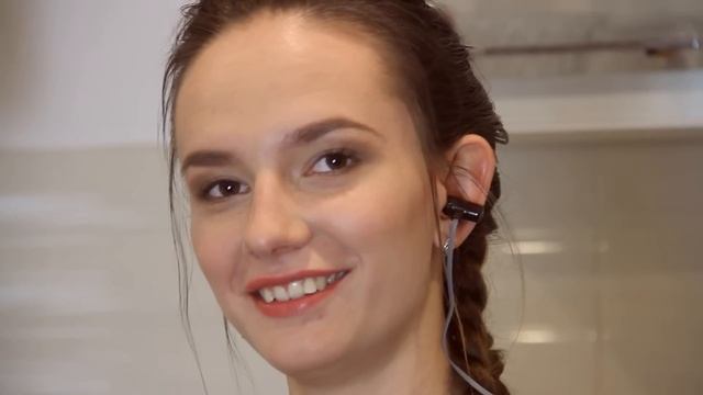 наушники Luxa2 Lavi O (Первый.. ну вы поняли) смотреть онлайн