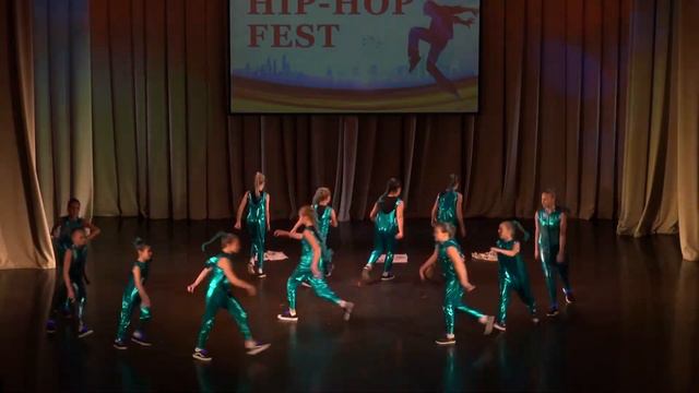 Нас не догонят смотреть онлайн