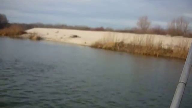 P1300147 в ноябре с ветерком мимо речной косы ,,Цыганка,.реки Хопёр !Нет добычи никеля в Прихопёрье смотреть онлайн