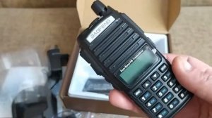 Рация Baofeng UV-82 8W Распаковка Первое включение