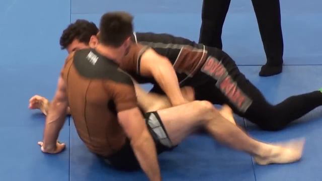 Jared Dopp x Pedro Araujo: 2014 No-Gi Worlds смотреть онлайн