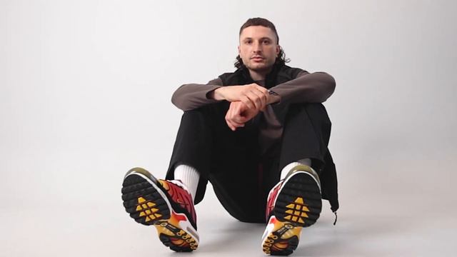 Unboxing The Nike Air Max Plus OG 'Tropical Gradient' смотреть онлайн