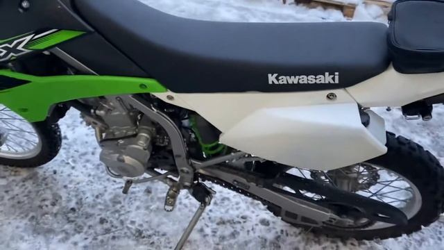 Kawasaki KLX250 2015 год. смотреть онлайн
