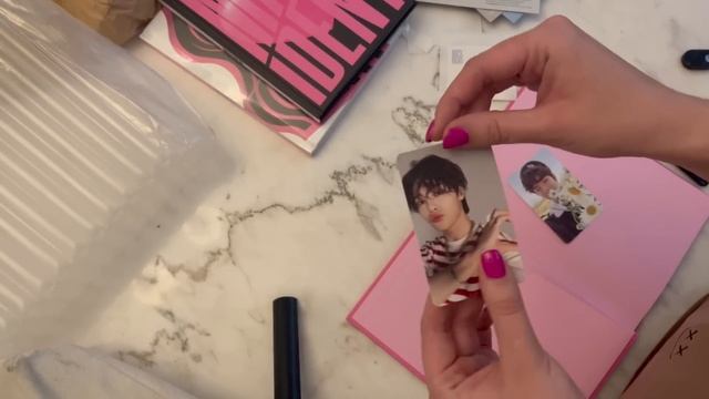 Распаковка альбома Stray Kids Maxident / Unboxing Stray Kids Maxident Album