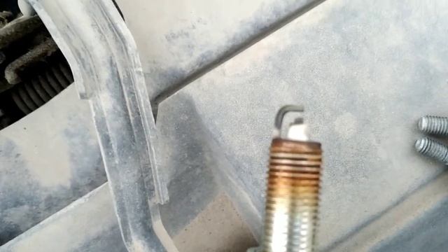 Когда менять свечи на Хёндай Солярис... смотреть онлайн